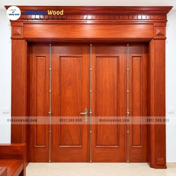 Mẫu cửa gỗ 4 cánh mặt tiền đẹp