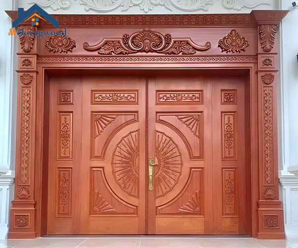 thiết kế thi công cửa gỗ gõ đỏ