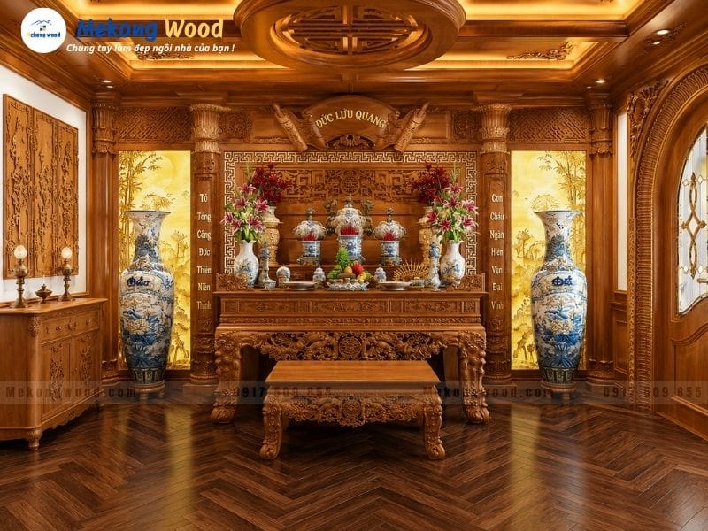 Hình ảnh thiết kế phòng thờ truyền thống trang nghiêm với cuốn thư câu đối và bàn thờ chạm khắc