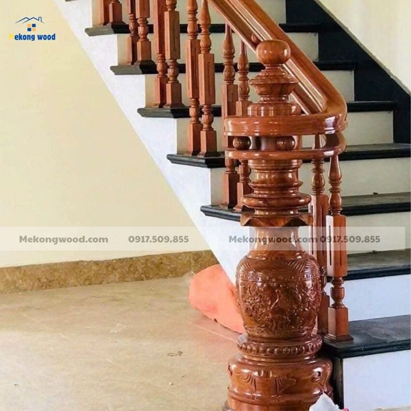 bảng giá thi công cầu thang gỗ lim