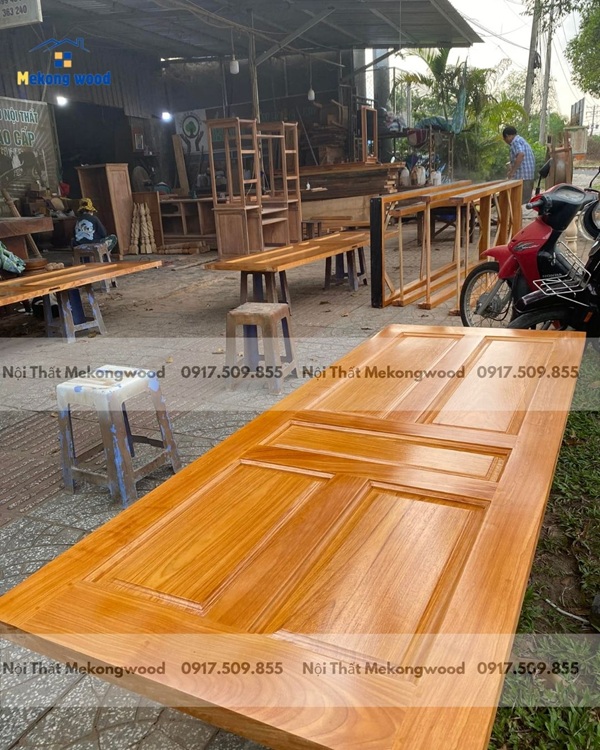 thi công cửa gỗ