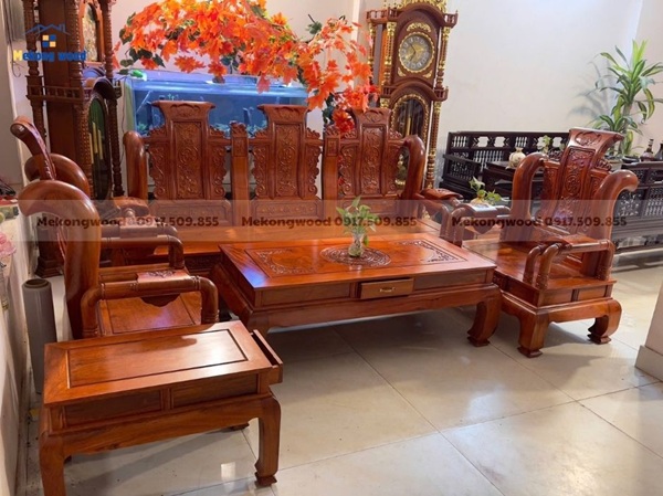 bộ bàn ghế sofa gỗ tần thủy hoàng tại trà vinh