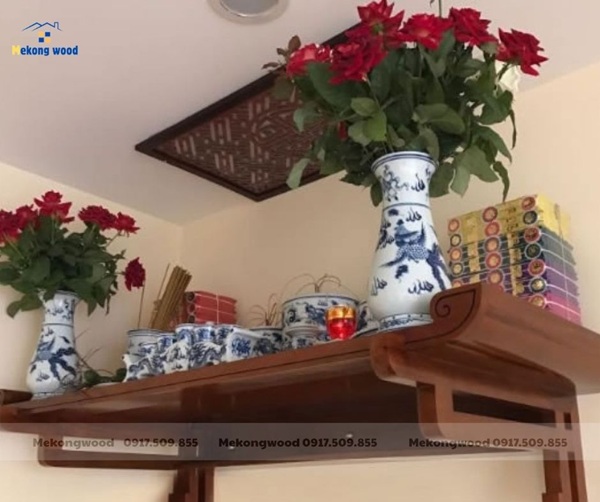 Cách trang trí bàn thờ treo tường đúng phong thủy
