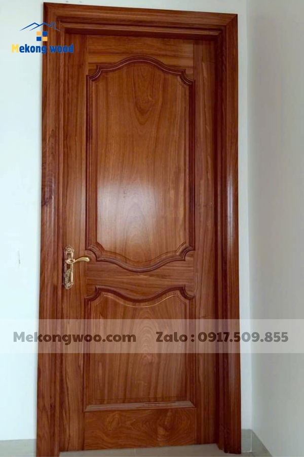 mẫu cửa gỗ gõ đỏ 1 cánh phòng ngủ đẹp