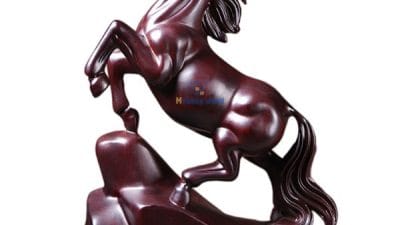tượng ngựa gỗ đàn hương đen cao 15cm