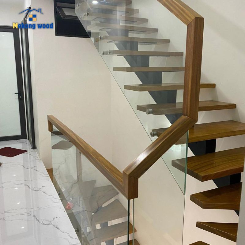 ưu và nhược điểm của cầu thang xương cá này