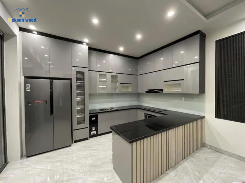 thiết kế tủ bếp chữ u hiện đại phủ acrylic