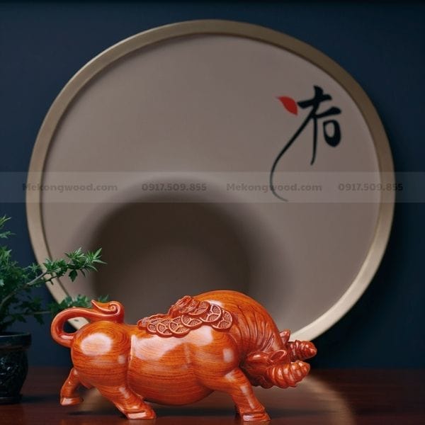 tượng trâu gỗ phong thủy đẹp