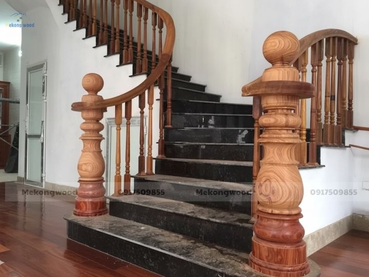 hình ảnh thi câu trụ cầu thang gỗ tròn