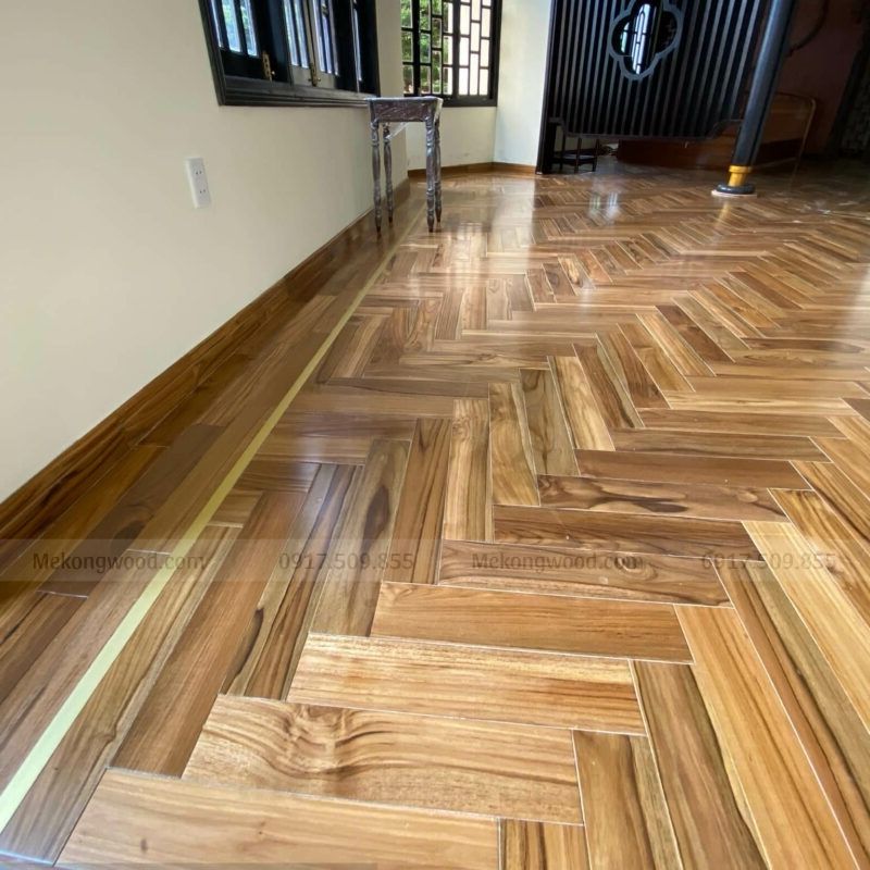 hình ảnh sàn gỗ teak tại phòng khách