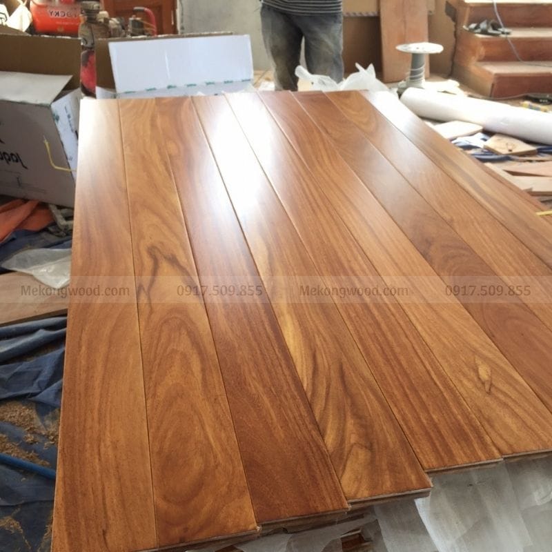 kích thước tiêu chuẩn của sàn gỗ gõ đỏ