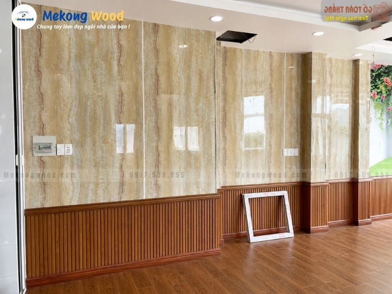 Hình ảnh ốp từng tằng tấm nhựa pvc vân đã và ốp chân tường bằng lam sóng