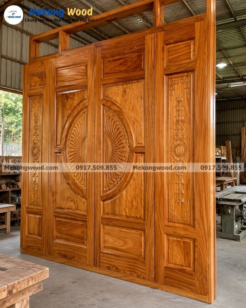 thi công cửa gỗ gõ đỏ tại Mekongwood