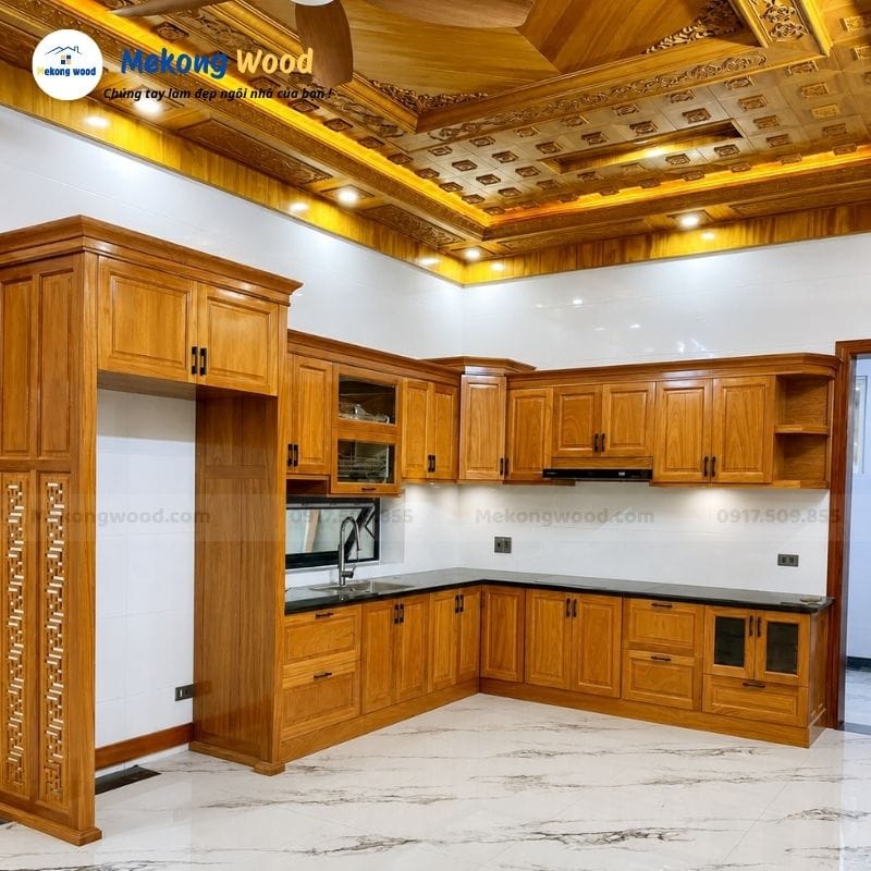 thi công tủ bếp gỗ gõ đỏ chữ L sang trọng và hiện đại