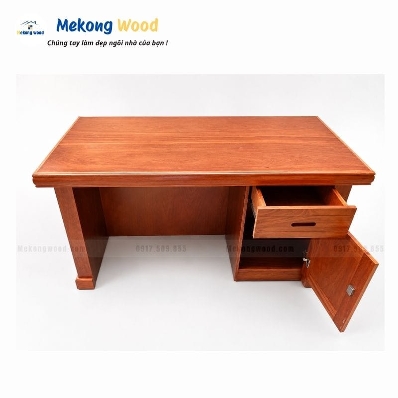 hình ảnh mặt trong mẫu bàn làm việc giám đốc gỗ hương
