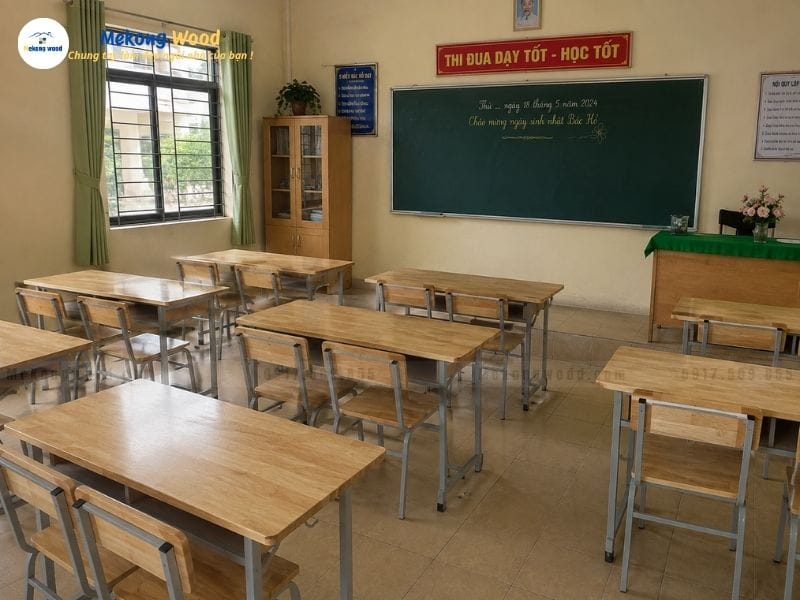 mẫu bàn ghế học sinh 2 chỗ ngồi khung sắt